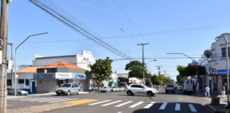 Avenida Manoel Goulart terá semáforos em mais dois cruzamentos