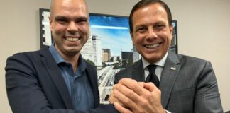 Doria e Covas retiram gratuidade de metrô e ônibus para idosos de 60 a 65 anos