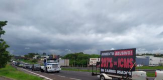 Carreatas em Prudente e Venceslau marcam protesto contra o aumento do ICMS