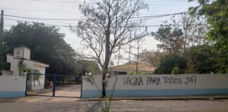 PRUDENTE: Pichação política em muro da Cetesb é alterada e vira meme