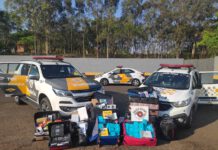 Polícia Militar Rodoviária apreende mais de 1.750 itens de roupas falsas e eletrônicos