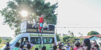 Grupo apresenta os espetáculos “Arruança” no Distrito de Floresta do Sul neste feriado de 08