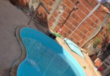 Bebê de 10 meses morre afogada em piscina no João Domingos Netto