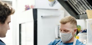 Último trimestre de 2022 aumenta expectativa de vendas para setor de descartáveis