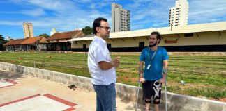 Presidente do Condef confere acessibilidade em nova calçada da Rua Floriano Peixoto
