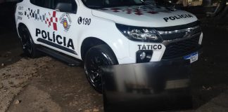 Ladrão é pego com TV 50 polegadas na costas em rua de Dracena