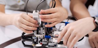 Sesi abre inscrições para turmas de robótica e programação para crianças