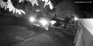 VIDEO: Camionete bate em carro parado no Watal Ishibashi