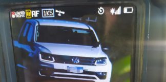 Polícia Rodoviária flagra caminhonete a 190 Km/h na Raposo Tavares