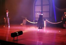 PRUDENTE: Musical Wandinha Addams fez a alegria da criançada neste sábado