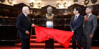 HOMENAGEM: Busto do Juiz Machadinho é descerrado na sede do TJ em São Paulo