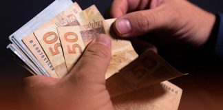 Salário mínimo passa para R$ 1.518 a partir desta semana