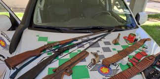 Homem é flagrado caçando em mata e é preso por porte ilegal de arma em Rancharia