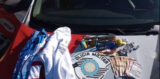 MARTINÓPOLIS: Polícia Militar prende quatro pessoas após furto de óculos e roupas em loja