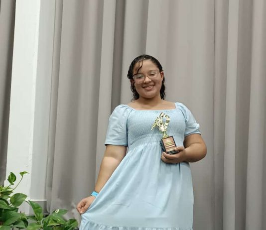 RÔ MIRANDA: Gabrieli Vitória vence o Festival de Música Gospel de Panorama