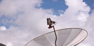 Governo de SP incentiva a troca gratuita de até 220 mil antenas parabólicas por aparelhos digitais
