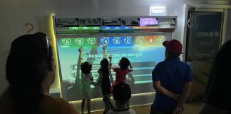 Unidade móvel da Energisa realiza troca de lâmpadas e sorteio de geladeiras em Martinópolis