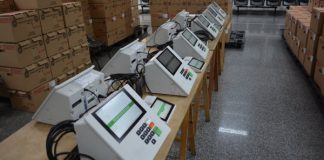 Cartórios eleitorais começam a preparação das urnas para a votação