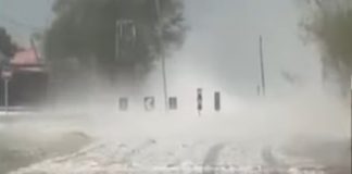 VIDEO: Temporal com chuva de granizo assusta moradores e causa estragos em Presidente Prudente