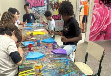 Alunos do Projeto Aquarela inauguram exposição no Matarazzo, orientados por Itamar Xavier