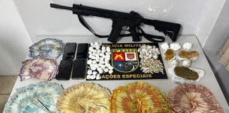Polícia Militar apreende fuzil e R$ 32 mil em casa de traficante no Brasil Novo