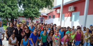 Carnaval foi tema de coreografia no Centro de Referência do Idoso (CRI)