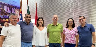 “Magic” Paula visita Semepp e Prefeitura; Atleta participa de bate-papo no Sesc