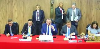 Sob protestos Câmara aprova projeto de Tupã que reduz teto para valores de pequenos valores