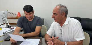 Bragato oficializa emenda de R$ 490 mil ao legislativo para reforma de ginásio de esportes em Álvares Machado