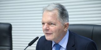 LEI PRETA GIL: Bragato propõe projeto de lei que prioriza colonoscopia para pessoas com histórico de câncer na família