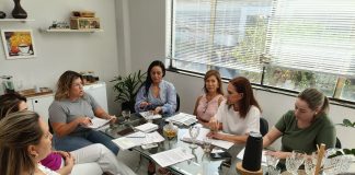 Seduc e Sesau se reúnem para alinhar ações do Programa Saúde na Escola