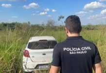 Carro furtado de posto de saúde de Irapuru é encontrado abandonado em meio a matagal