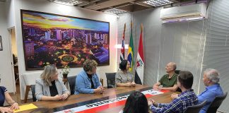 Prefeito Tupã recebe deputada estadual Márcia Lia, que destina R$ 200 mil a Prudente