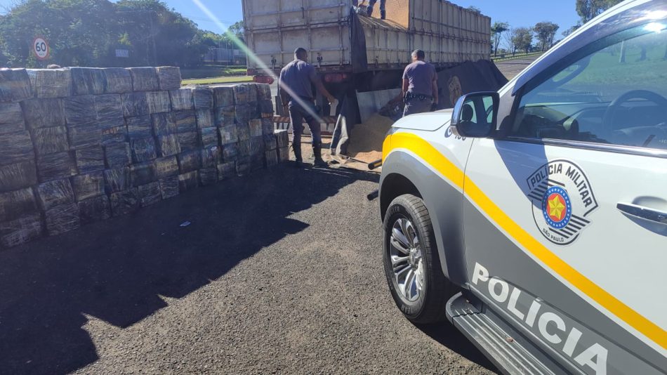 Polícia Rodoviária apreende carreta com 3 toneladas de maconha em Presidente Prudente