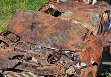 Capotamento em estrada vicinal de Dracena deixa professora ferida