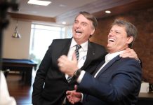 Segundo Folha de SP, pecuaristas querem que Bolsonaro abra mão logo de candidatura e apostam fichas em Tarcísio