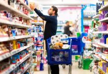 Associação dos Supermercados aponta que 71% dos brasileiros mudaram seus hábitos nas compras