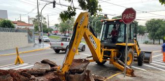 Semob interdita trecho da avenida Ibraim Nobre em frente ao Sesi