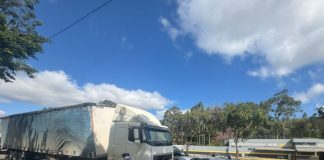 Carreta com 52 evasões de pedágio é detida pela Polícia Rodoviária em Presidente Prudente