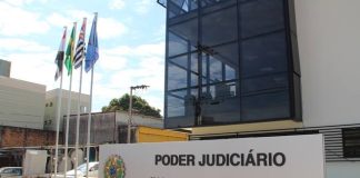 Mampei Funada é alvo de liminar da Justiça do Trabalho por excesso de jornada em obras