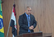 Vereador Babu pede esclarecimentos a Izaque sobre falas em sessão e cogita acionar Ministério Público