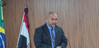 Vereador Babu pede esclarecimentos a Izaque sobre falas em sessão e cogita acionar Ministério Público