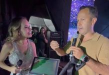 Vereador Edgar Caldeira concede Cartão de Prata à cantora prudentina Thaeme durante a Expo Prudente