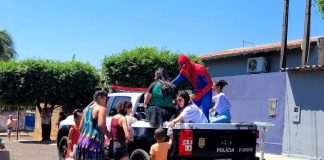 Polícia Civil promove ação solidária em homenagem aos Dia das Crianças em Dracena