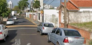 Criminoso invade casa de idosa de 71 anos, e minutos depois assalta jovem de 26 anos perto de shopping