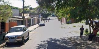 Homem é morto e outro fica ferido após tiroteio em bar na Zona Leste