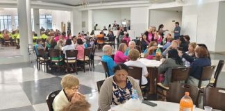 Seminário Longeviver realizado pela APIV reune dezenas de idosos