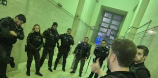 Polícia Civil faz operação contra quadrilha que usava perfis falsos para apaixonar mulheres por homens ricos e aplicar golpes amorosos