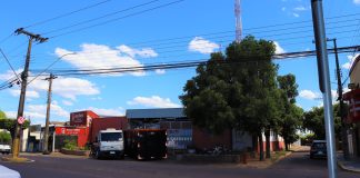 Leilão de imóveis e terrenos da Prefeitura arrecada R$ 1,2 milhão