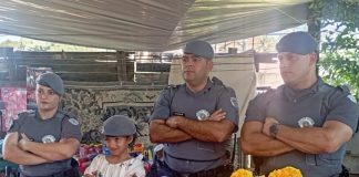 Policiais Militares celebram aniversário de fã mirim na manhã de Natal